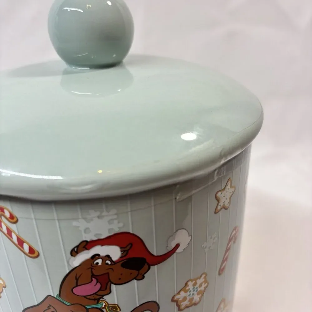 Scooby Doo Super Sweet Holidays Gingerbread  Candy Cane Christmas 11” Cookie Jar